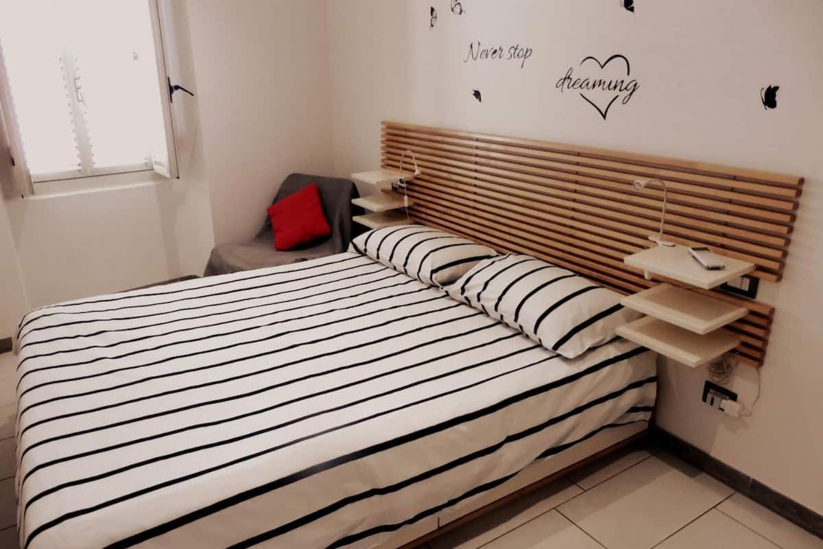 Apt Is Fradis Cagliari Bagian luar foto