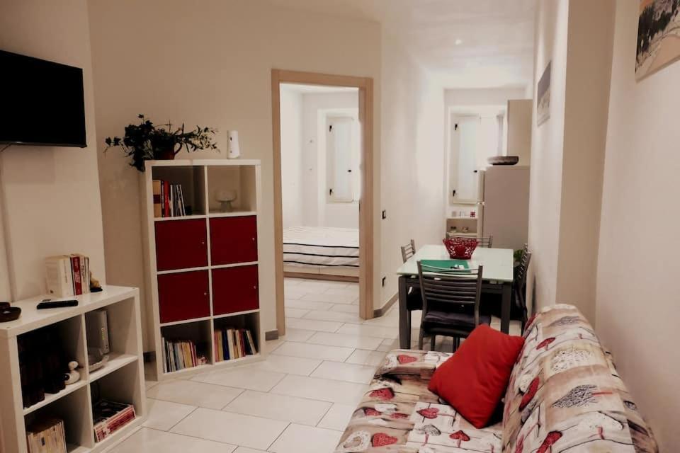 Apt Is Fradis Apartment Cagliari Bagian luar foto