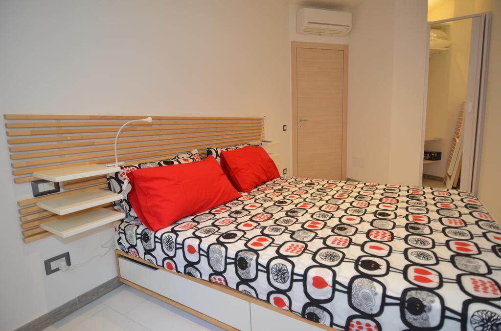 Apt Is Fradis Apartment Cagliari Bagian luar foto